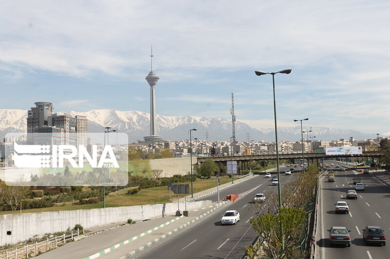 کیفیت هوای تهران سالم است