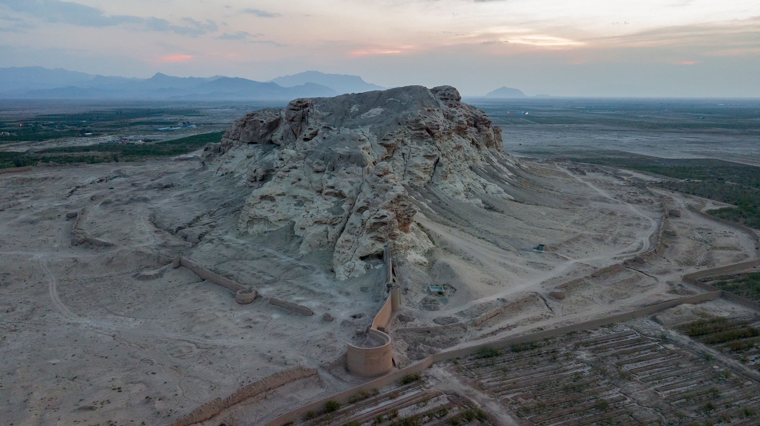 قلعه سنگ سیرجان