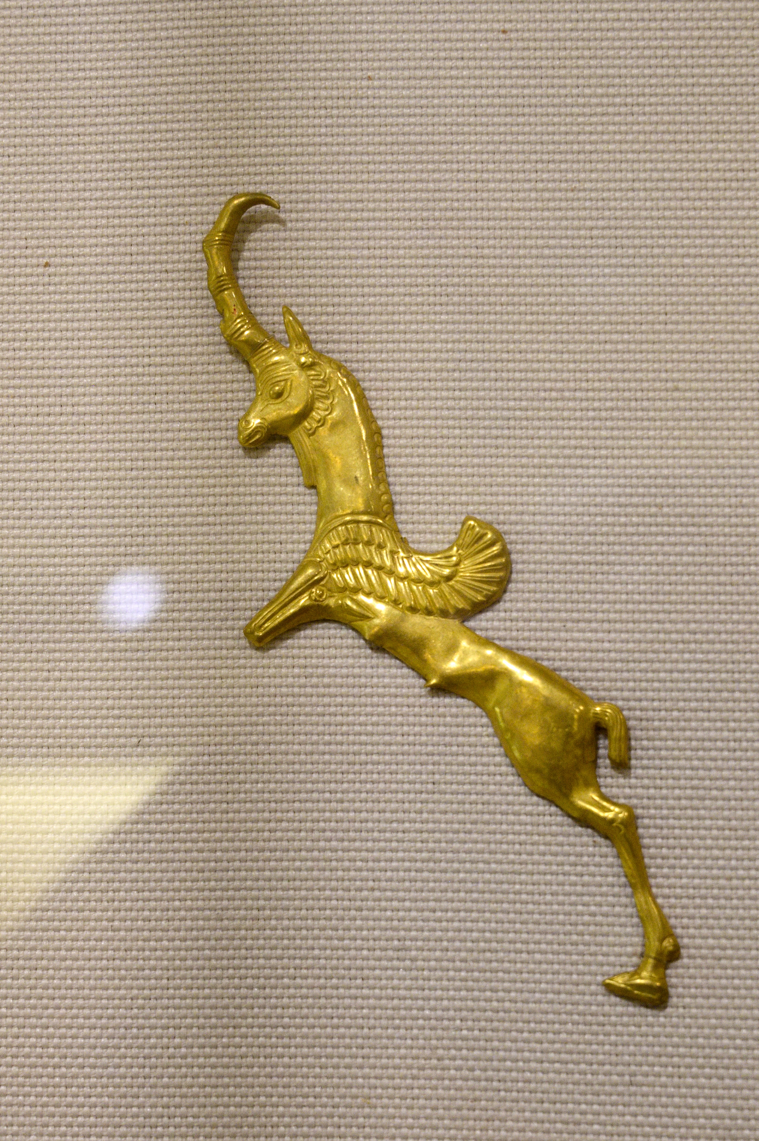 Wild goat, Persian Art, 5th century BC, Kanellopoulos Museum, 225045.jpg