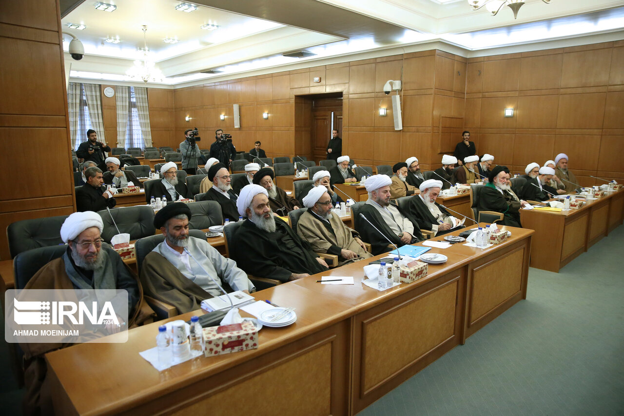 صلاحیت ۱۶ داوطلب انتخابات میاندوره ای مجلس خبرگان تهران تایید شد